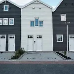 Captains Boathouse Apartamento *