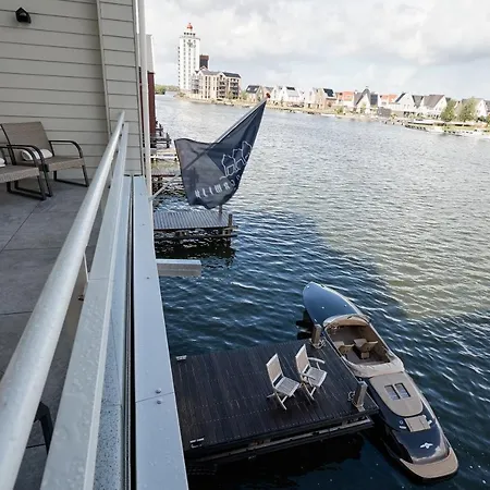 Apartment Captains Boathouse Harderwijk