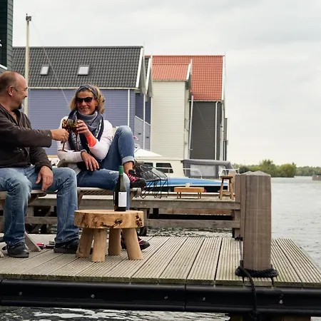 Apartment Captains Boathouse Harderwijk