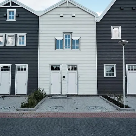 Captains Boathouse Lägenhet *